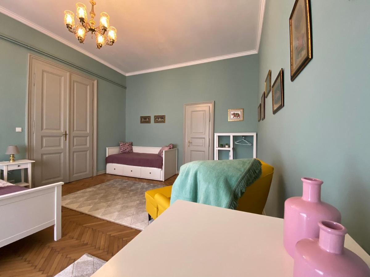 City Stay Тімішоара Екстер'єр фото