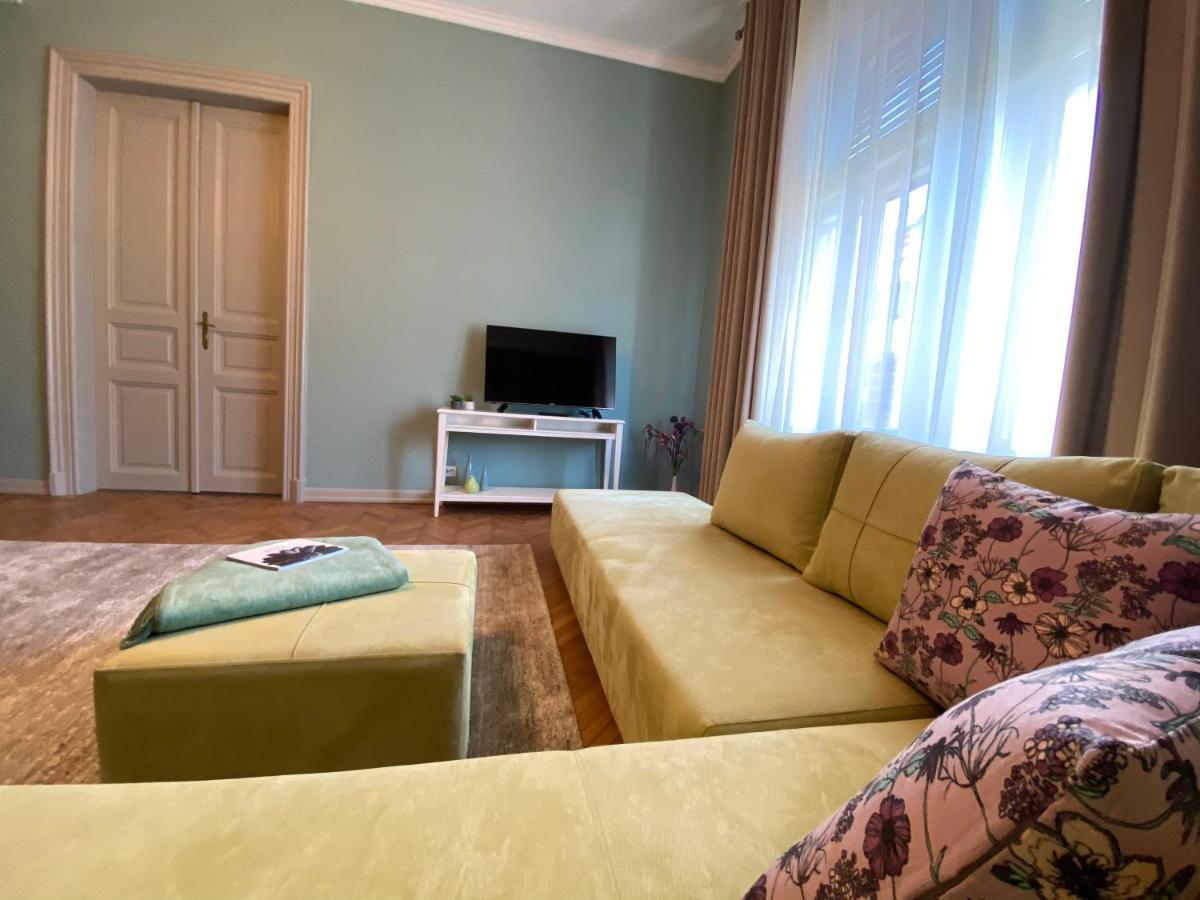 City Stay Тімішоара Екстер'єр фото